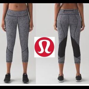 Lululemon Pace Rival Crop (19")
Line Up White Black / Black Sz 4